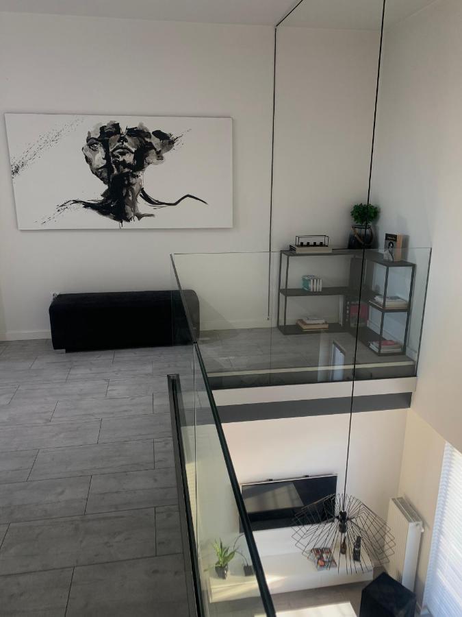 Ekskluzywny Penthouse Z Ogrodem W Centrum Lodzi Exterior foto