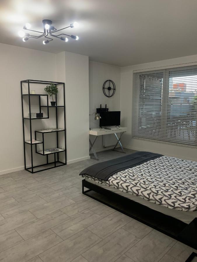 Ekskluzywny Penthouse Z Ogrodem W Centrum Lodzi Exterior foto