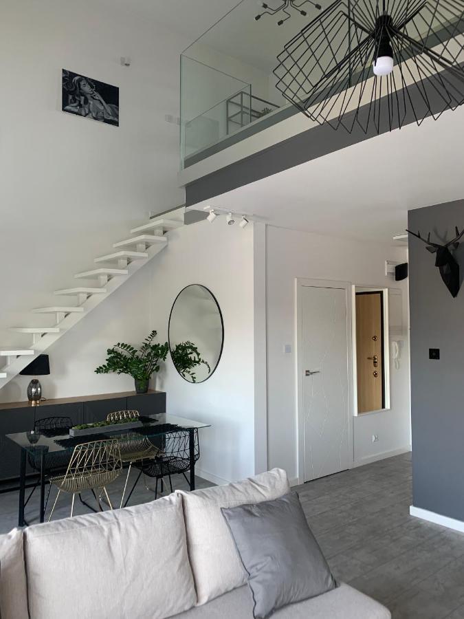 Ekskluzywny Penthouse Z Ogrodem W Centrum Lodzi Exterior foto