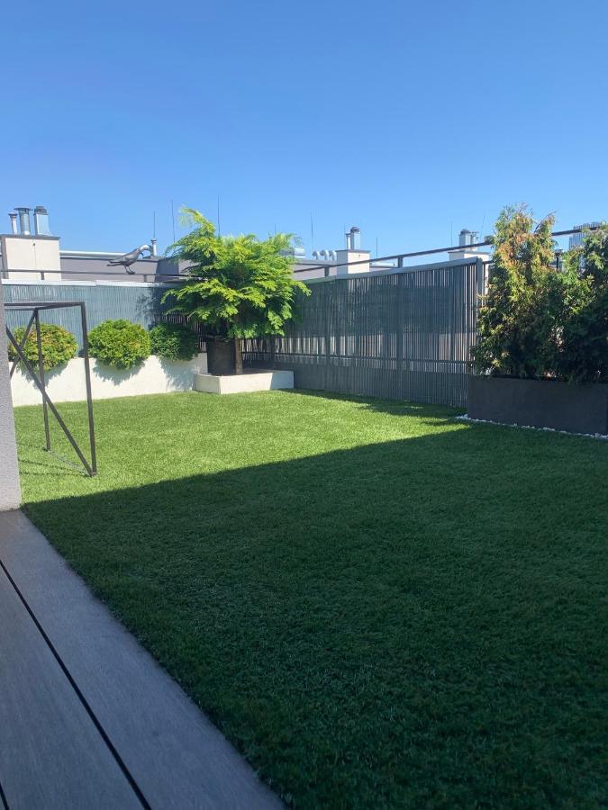 Ekskluzywny Penthouse Z Ogrodem W Centrum Lodzi Exterior foto