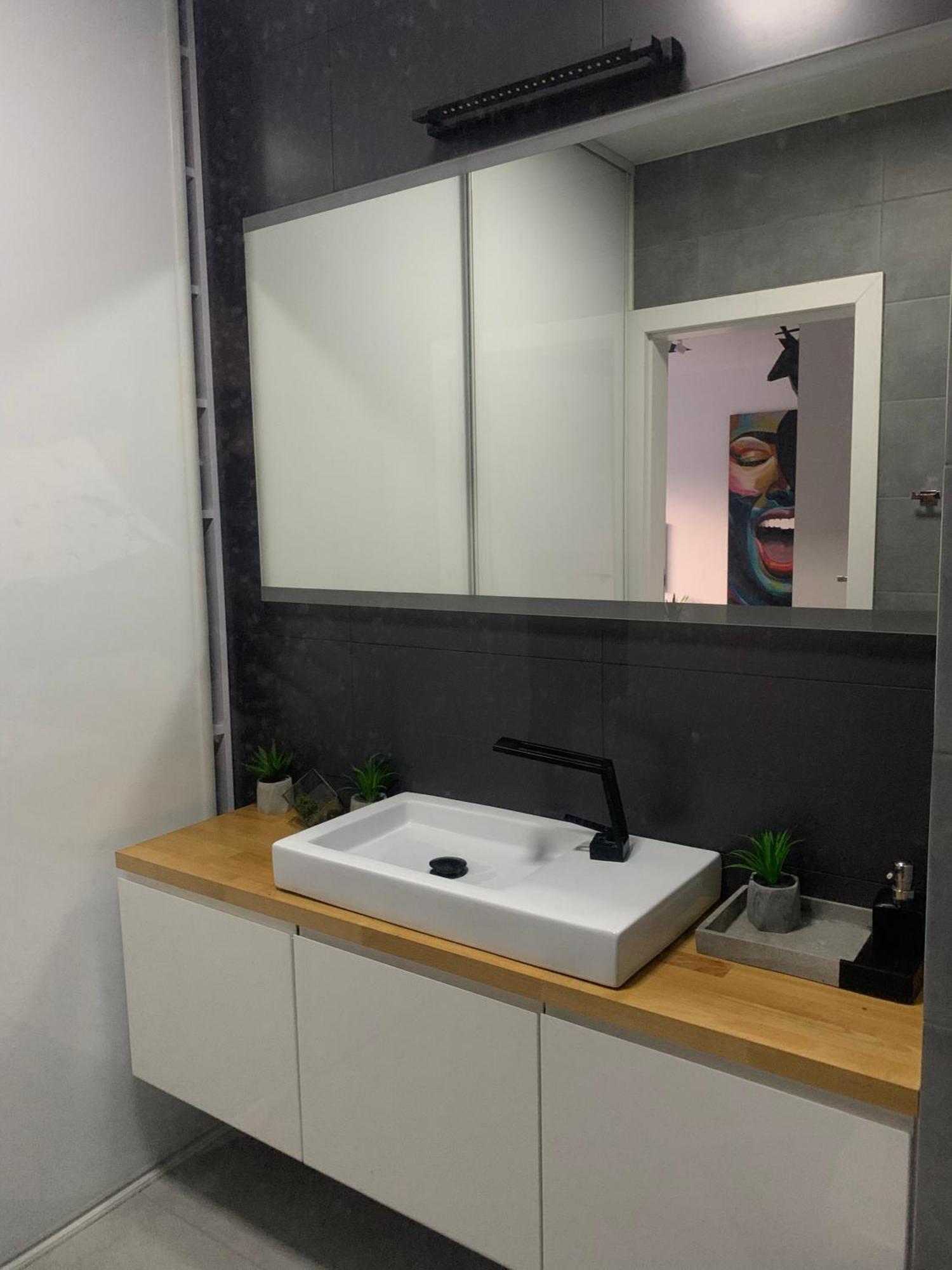 Ekskluzywny Penthouse Z Ogrodem W Centrum Lodzi Exterior foto